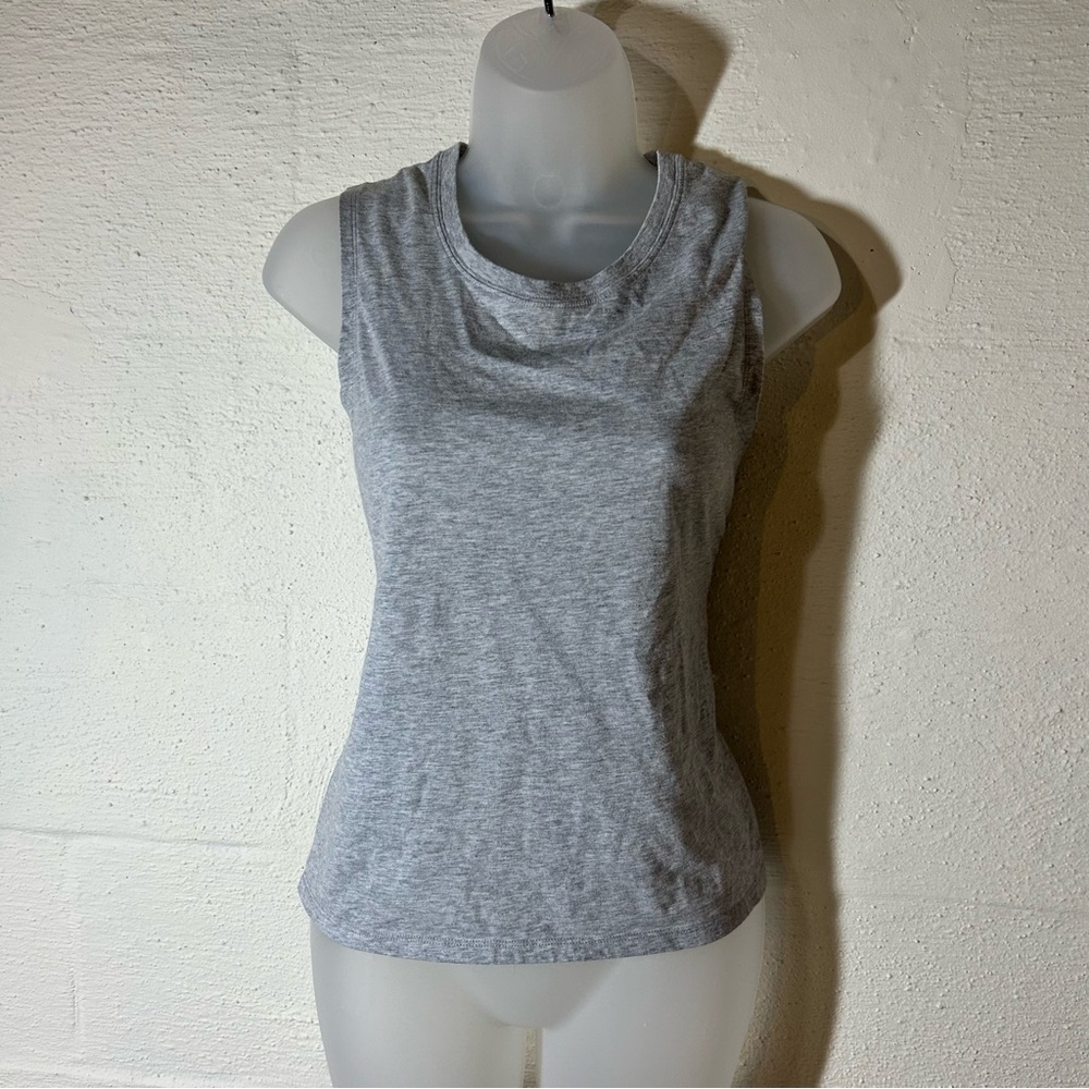 Gray work out top